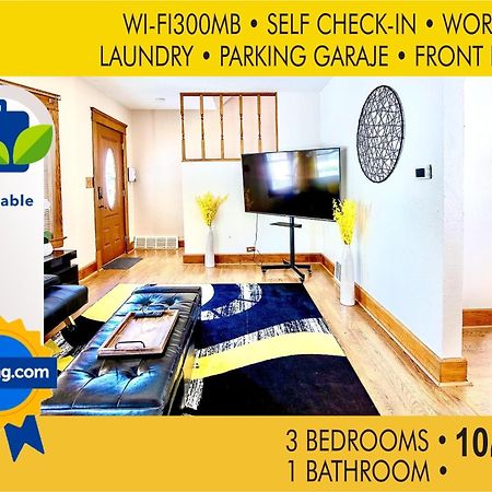 The Amber Retreat - Brooklyn Centre Comfort - Charming Space For Families, Couples & Business Travelers Near Downtown - With 300Mb Wifi, Parking & Self Check-In Cleveland Eksteriør bilde